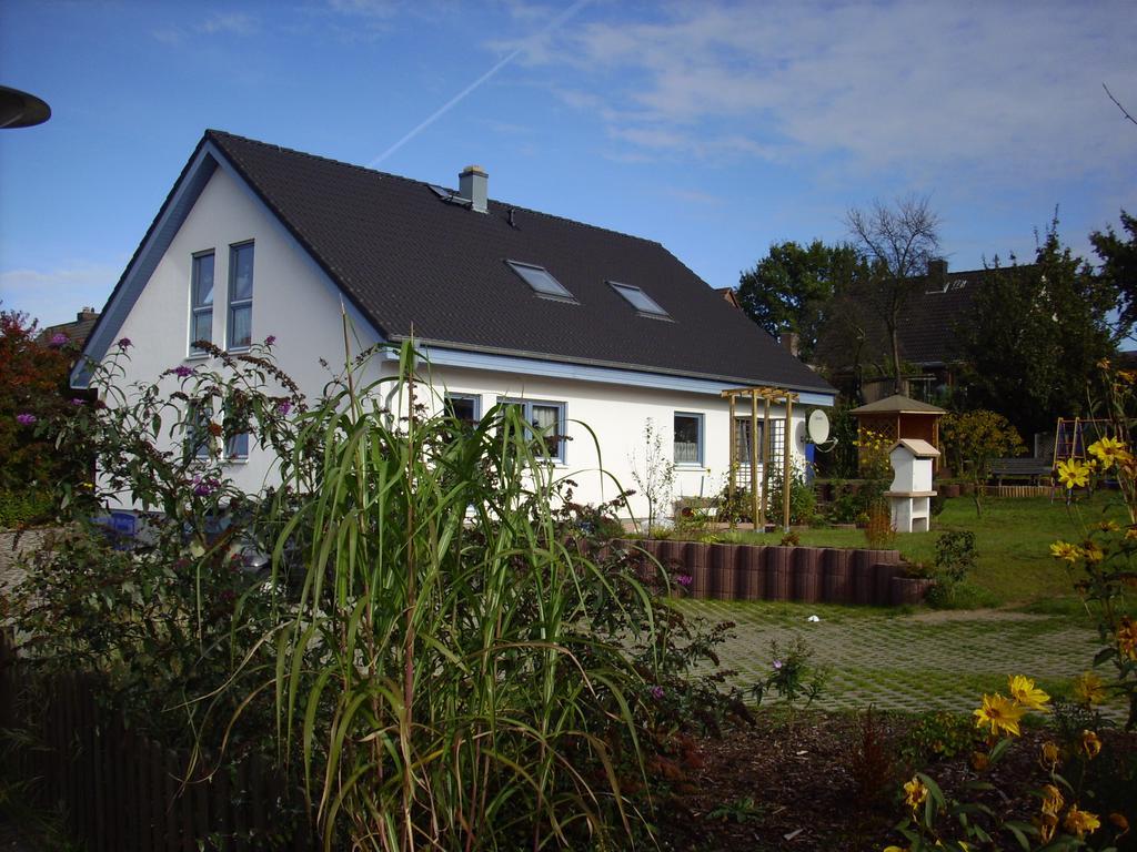 Ferienwohnung Familie Hübner Lübeck Exterior foto